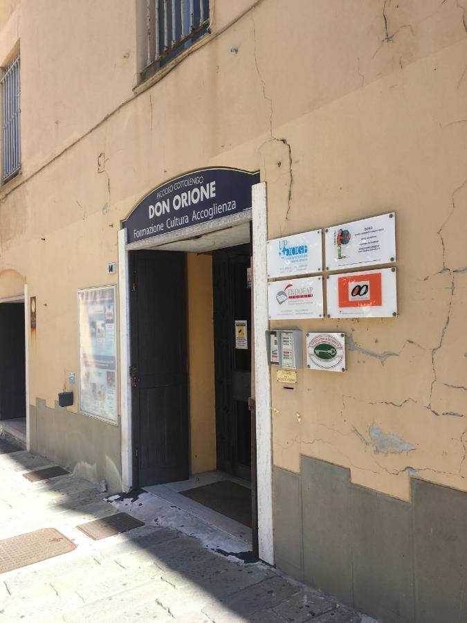 Ostello Di Orione Genua Exteriör bild